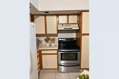 3480 N Pinewalk Dr N #135, Margate, FL 33063 - Photo 3