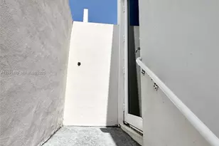 6414 NW 104th Ct, Doral, FL 33178 - Photo 13