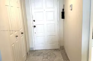 11111 Biscayne Blvd, Miami, FL 33181 - Photo 9