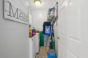 18736 NW 1st St, Pembroke Pines, FL 33029 - Photo 27