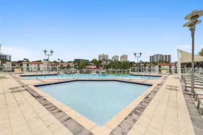 3131 NE 188th St #2-1005, Aventura, FL 33180 - Photo 41