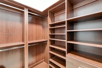 3131 NE 188th St #2-1005, Aventura, FL 33180 - Photo 29