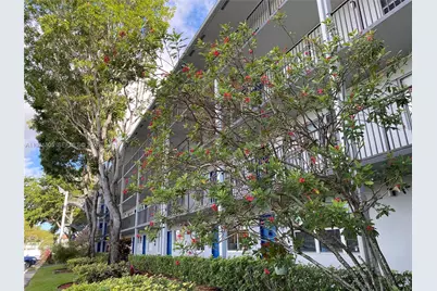 301 SW 135th Ave #209C, Pembroke Pines, FL 33027 - Photo 13