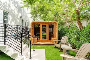 1020 6th St, Miami Beach, FL 33139 - Photo 5