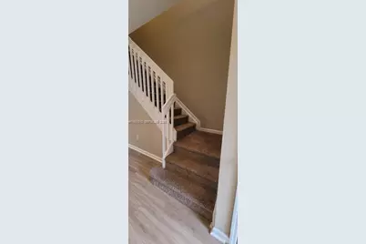 1400 Lucaya Dr, Riviera Beach, FL 33404 - Photo 5