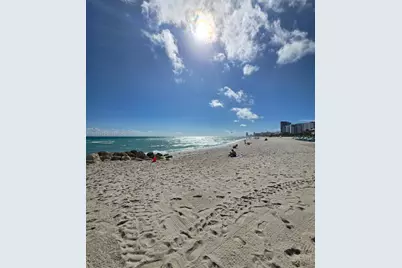 2899 Collins Ave #410, Miami Beach, FL 33140 - Photo 1
