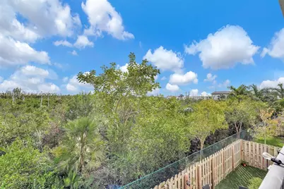 8025 NW 104th Ave #23, Doral, FL 33178 - Photo 15