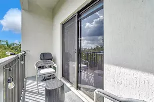 8025 NW 104th Ave, Doral, FL 33178 - Photo 21