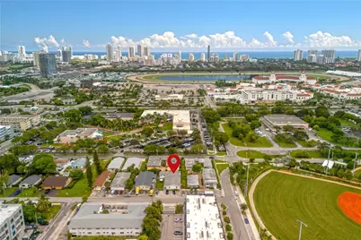 411 SE 3rd Ave #2, Hallandale Beach, FL 33009 - Photo 19