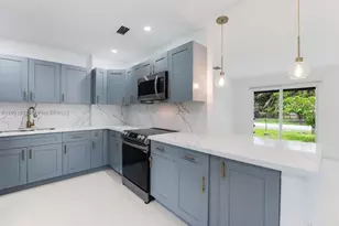 851 NW 146th St, Miami, FL 33168 - Photo 11