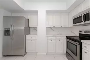 1900 Sunset Harbour Dr, Miami Beach, FL 33139 - Photo 9