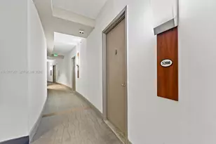 1750 N Bayshore Dr, Miami, FL 33132 - Photo 19