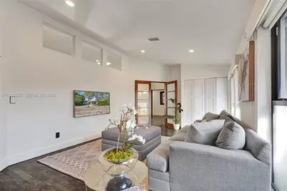 21440 Highland Lakes Blvd, Miami, FL 33179 - Photo 15