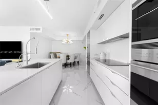 9521 E Bay Harbor Dr, Bay Harbor Islands, FL 33154 - Photo 3