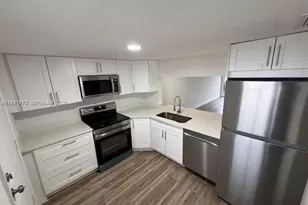 1301 NE 191st St, Miami, FL 33179 - Photo 3