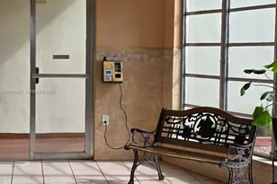 1481 NE Miami Gardens Dr, Miami, FL 33179 - Photo 9