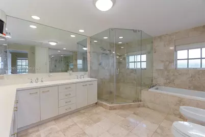 2130 NE 15th St, Fort Lauderdale, FL 33304 - Photo 17