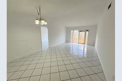 13408 SW 116 Ct, Kendall, FL 33176 - Photo 7
