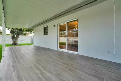 2211 NW 189th Ter, Miami Gardens, FL 33056 - Photo 25