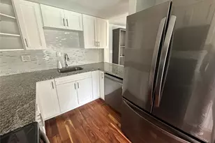 90 Isle of Venice Dr, Fort Lauderdale, FL 33301 - Photo 5