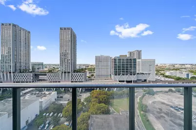 11 NE 6th St #2101, Miami, FL 33132 - Photo 21