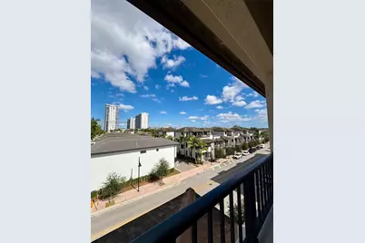 4749 NW 85th Ave, Doral, FL 33166 - Photo 9