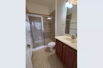 5869 Hampton Hills Blvd, Tamarac, FL 33321 - Photo 11