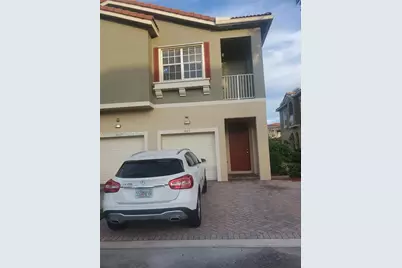 5869 Hampton Hills Blvd, Tamarac, FL 33321 - Photo 13