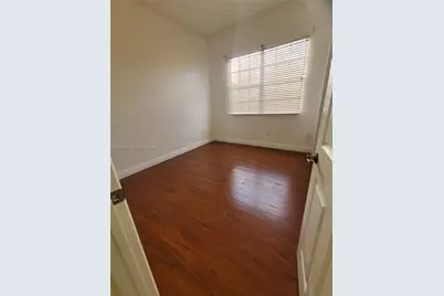 5869 Hampton Hills Blvd, Tamarac, FL 33321 - Photo 7