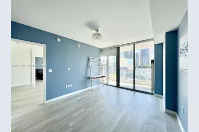 92 SW 3rd St #1503, Miami, FL 33130 - Photo 17