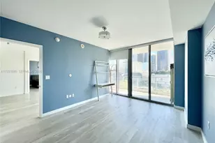 92 SW 3rd St, Miami, FL 33130 - Photo 17