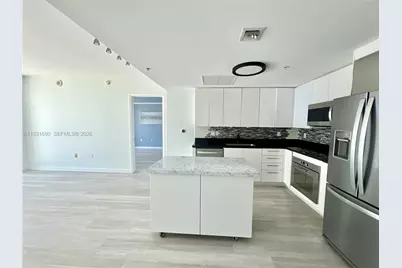 92 SW 3rd St #1503, Miami, FL 33130 - Photo 11