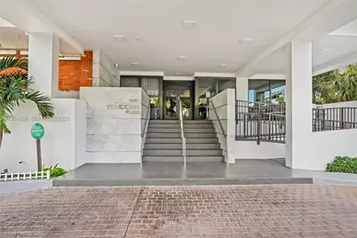 4301 Collins Ave #803, Miami Beach, FL 33140 - Photo 1