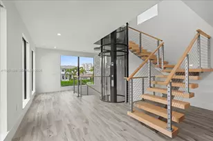 3800 Crayton Rd, Naples, FL 34103 - Photo 21