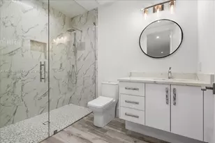 3800 Crayton Rd, Naples, FL 34103 - Photo 31