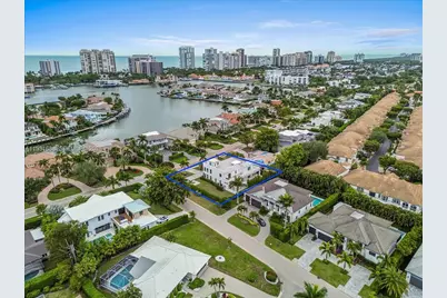 3800 Crayton Road, Naples, FL 34103 - Photo 5