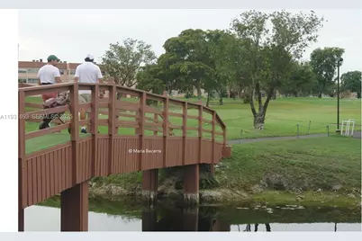 9141 Sunrise Lakes Blvd #201, Sunrise, FL 33322 - Photo 31