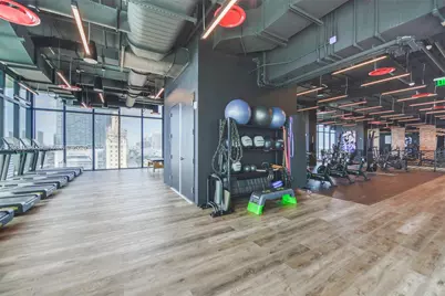 398 NE 5th St #2407, Miami, FL 33132 - Photo 21