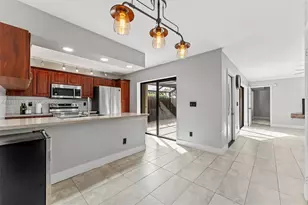 11867 SW 13th Ct, Davie, FL 33325 - Photo 9