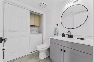 11867 SW 13th Ct, Davie, FL 33325 - Photo 13