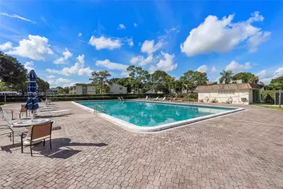 4110 NW 88th Ave #101, Coral Springs, FL 33065 - Photo 17