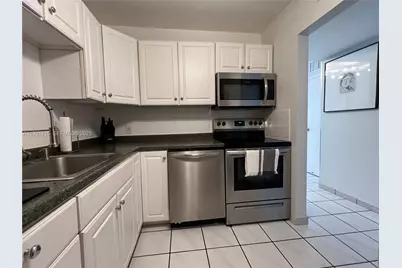 1228 West Ave #1205, Miami Beach, FL 33139 - Photo 9