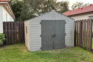 16120 Opal Creek Dr, Weston, FL 33331 - Photo 3