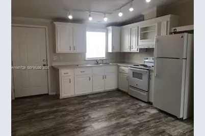 22884 Dolphin Rd #B, Boca Raton, FL 33428 - Photo 3