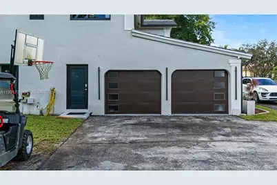 13840 Chatham Pl, Davie, FL 33325 - Photo 87