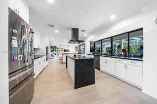 13840 Chatham Pl, Davie, FL 33325 - Photo 23