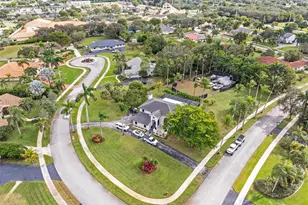 13840 Chatham Pl, Davie, FL 33325 - Photo 9