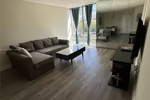 210 172nd St, Sunny Isles Beach, FL 33160 - Photo 3