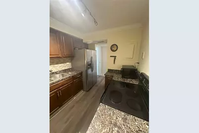 210 172nd St #426, Sunny Isles Beach, FL 33160 - Photo 7