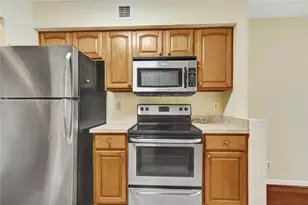 9833 Westview Dr, Coral Springs, FL 33076 - Photo 17